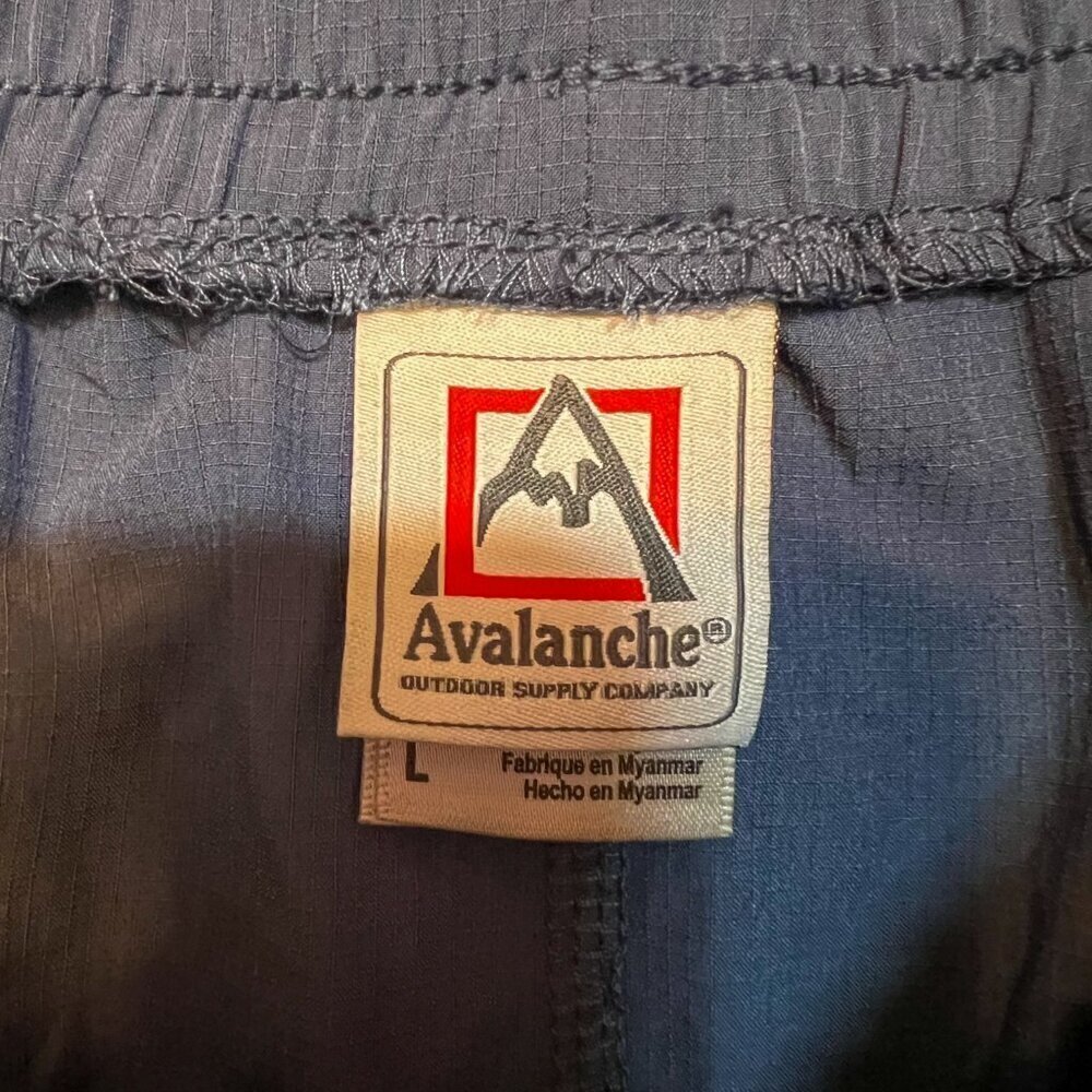 NWT Avalanche Terra Ripstop Cargo Capri Vintage Indigo Size L - Picture 3 of 9
